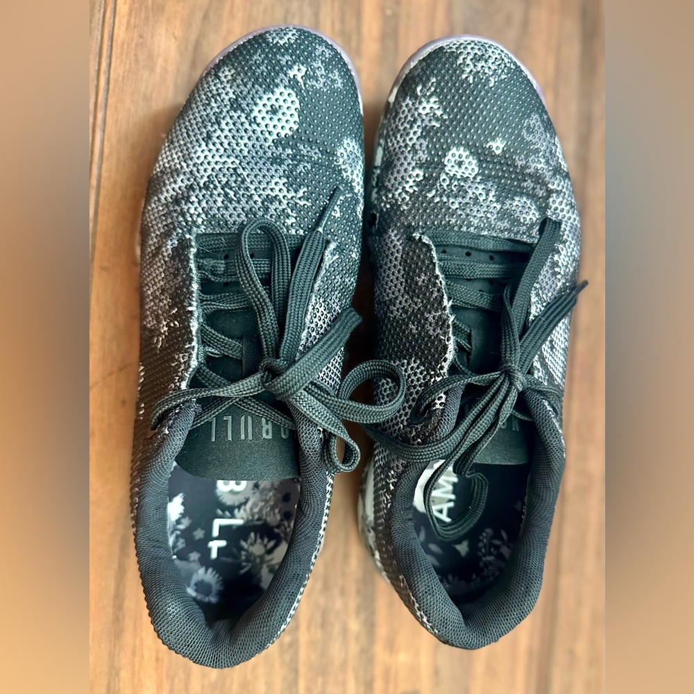 NOBULL Women's Floral Trainers - Picture 3 of 7